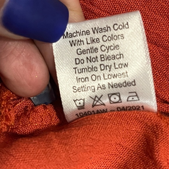A.T.A.P Crochet Rust Red Tank Top Medium NWT - Picture 8 of 8